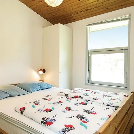 Beautiful In With Kitchen